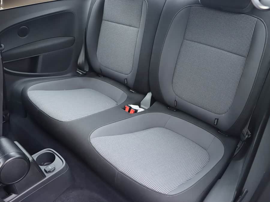 Volkswagen Beetle 2015 immagine di auto #12