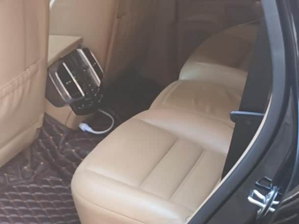 保时捷 Cayenne 2015 汽车图片 #12