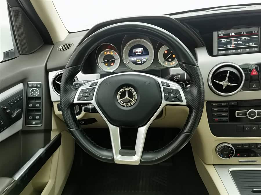Mercedes-Benz GLK Class 2015 immagine di auto #12
