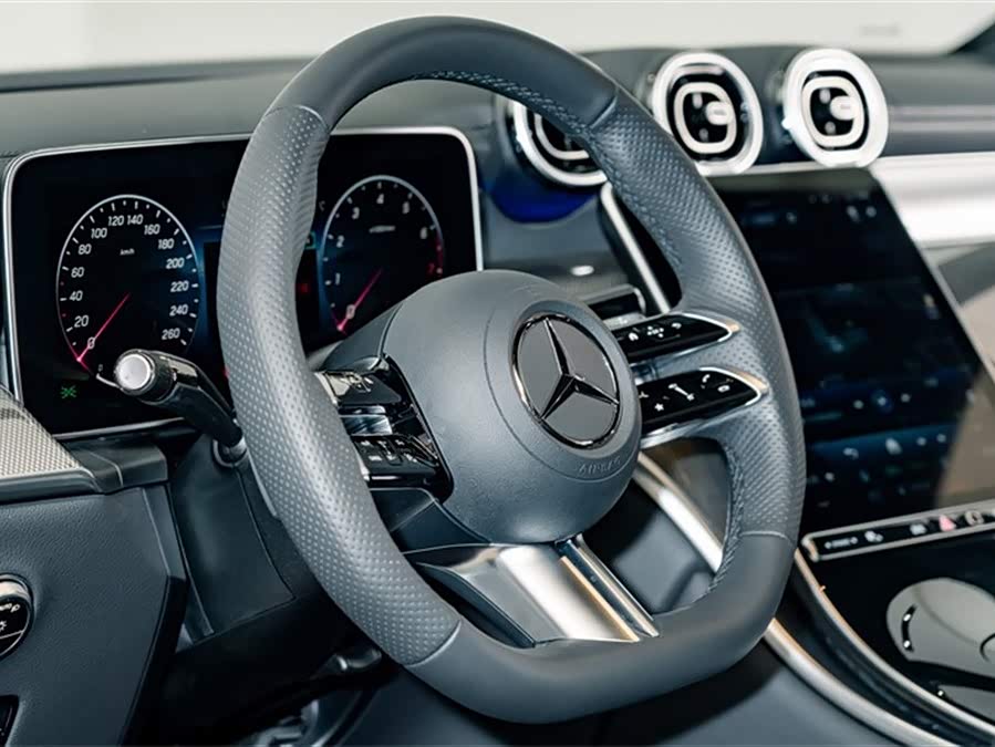 Mercedes-Benz GLC Coupe 2024 #12 Mercedes-Benz GLC Coupe 2024 image de voiture #12