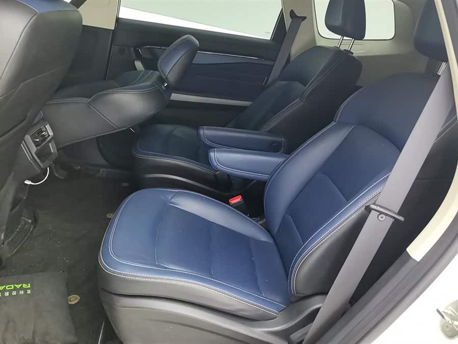 Livan 9 2024 изображение автомобиля #12