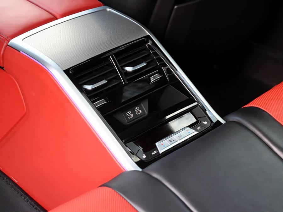 BMW 8 Series 2021 #12 BMW 8 Series 2021 car image #12