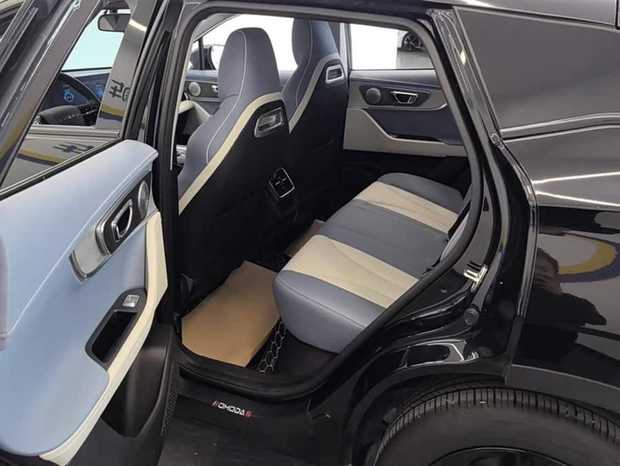 Chery Omoda 2023 car image #12