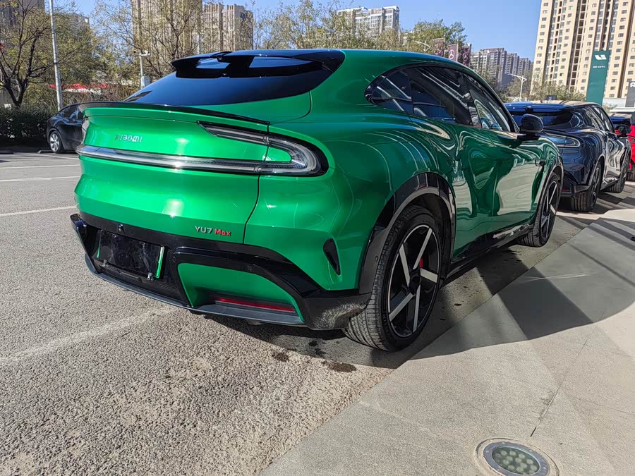 MI YU7 2025 car image #12