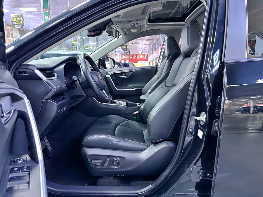 Kia Wildlander 2022 صورة سيارة #12