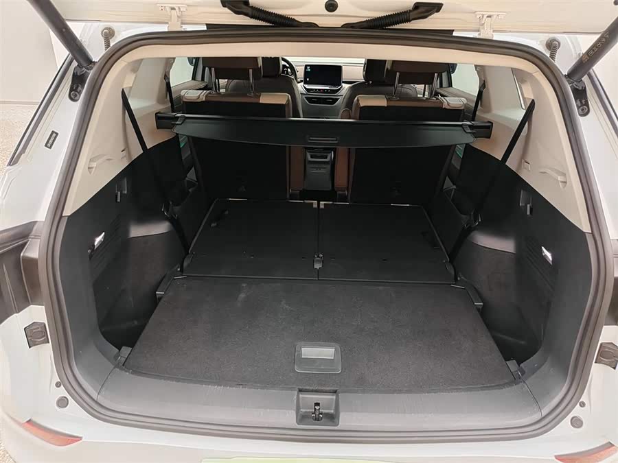 Volkswagen ID.6 X 2022 #12 Volkswagen ID.6 X 2022 car image #12