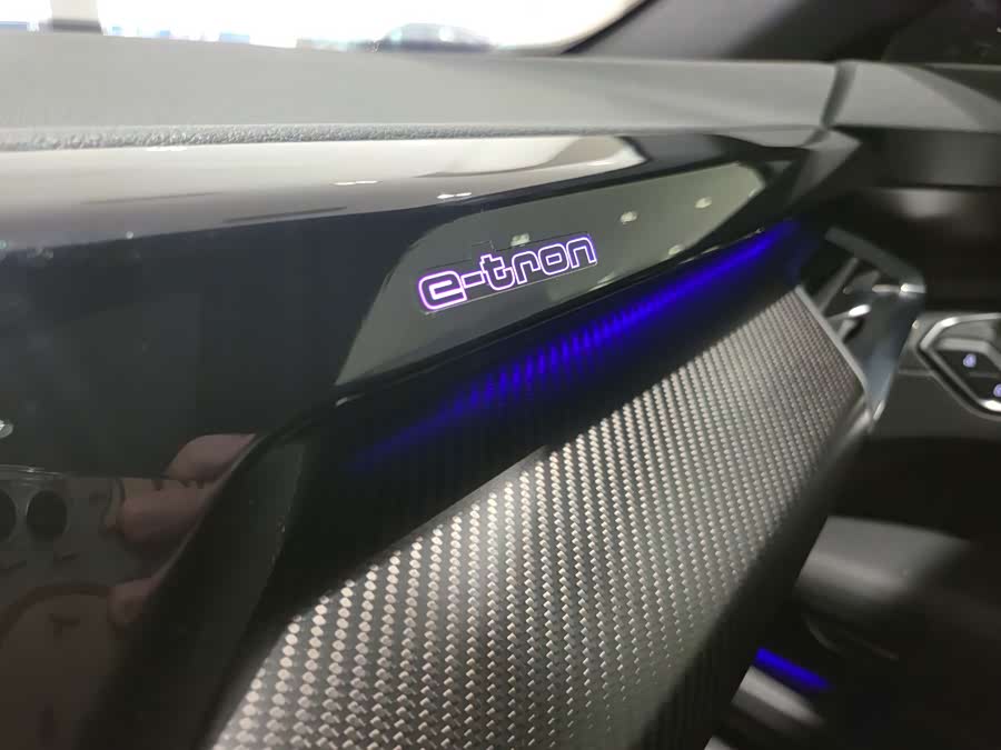 Audi e-tron GT 2024 #12 Audi e-tron GT 2024 car image #12