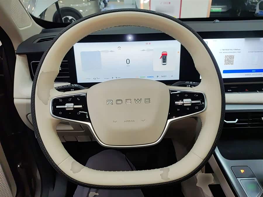 Roewe D5X DMH 2025 car image #12