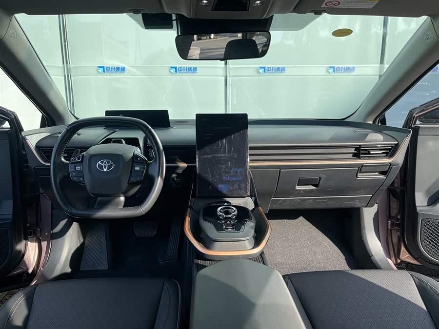 Toyota bZ3 2023 #12 Toyota bZ3 2023 immagine di auto #12