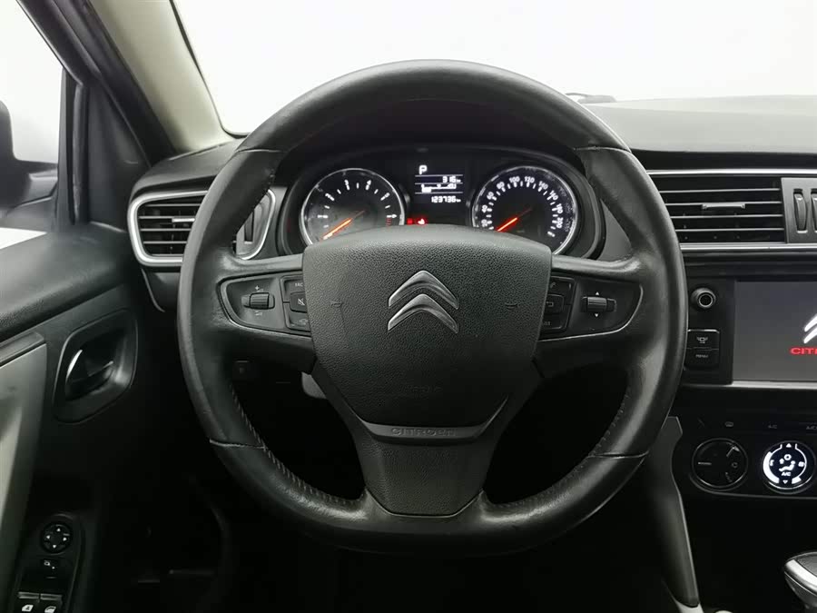 Citroen C3-XR 2015 car image #12