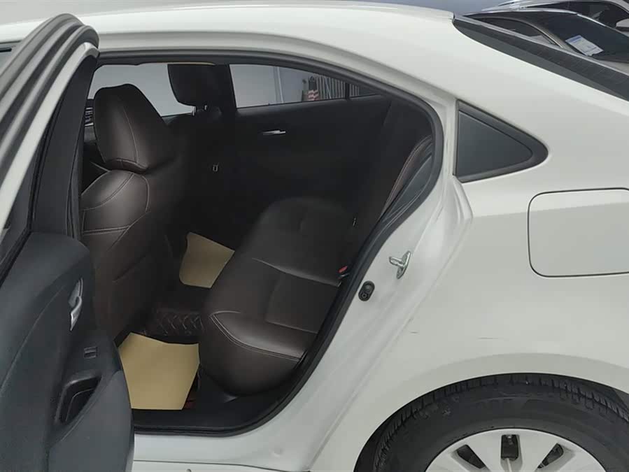 丰田 凯美瑞 2018 汽车图片 #12