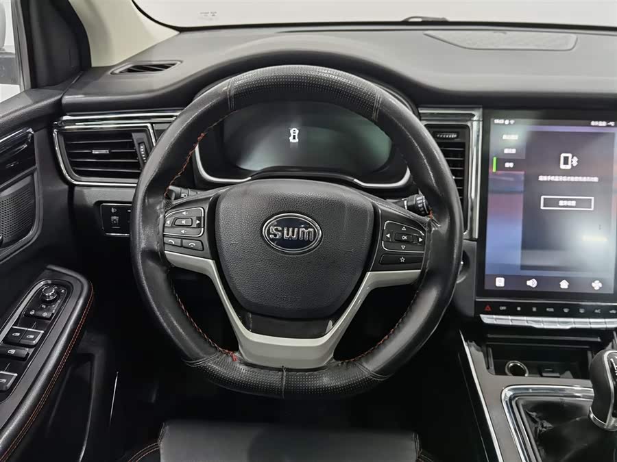 SWM斯威汽车 SWM斯威G05 2019 汽车图片 #12