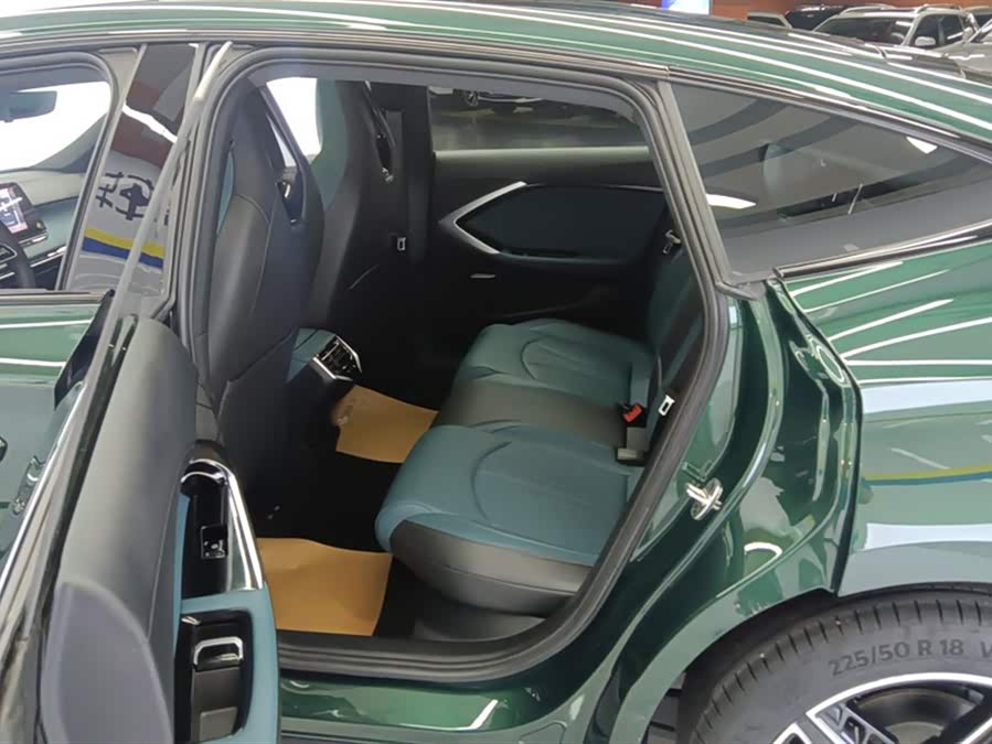 名爵 MG7 2024 汽车图片 #12