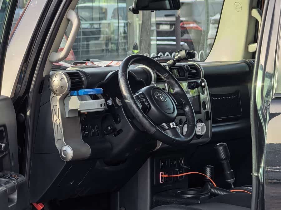 Toyota FJ Cruiser 2008 #12 Toyota FJ Cruiser 2008 car image #12