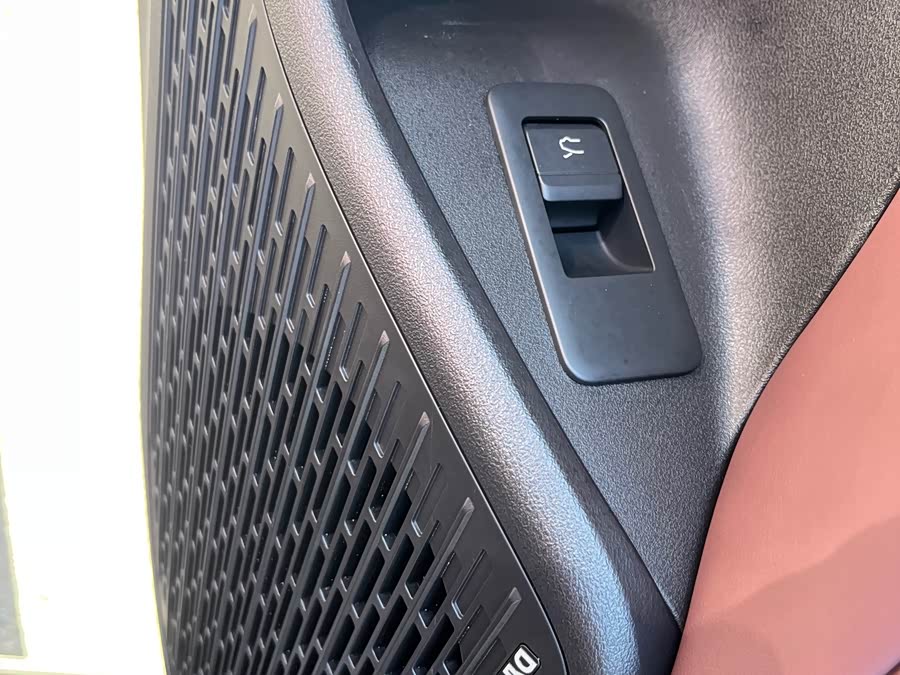 BYD Seal 07 DM-i 2025 car image #12