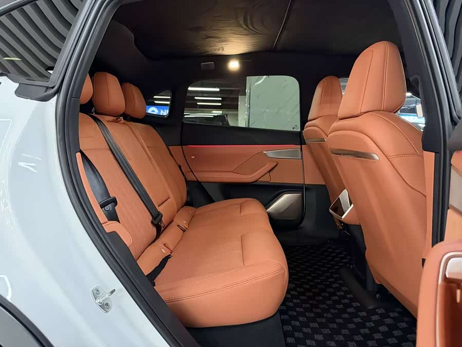 2025 car image #12
