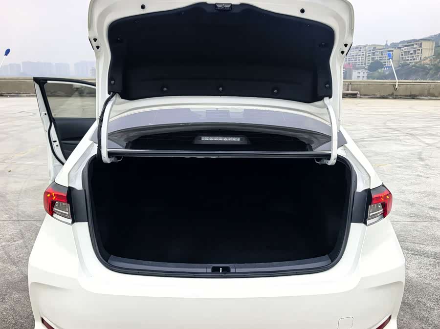 Toyota Corolla 2022 car image #12