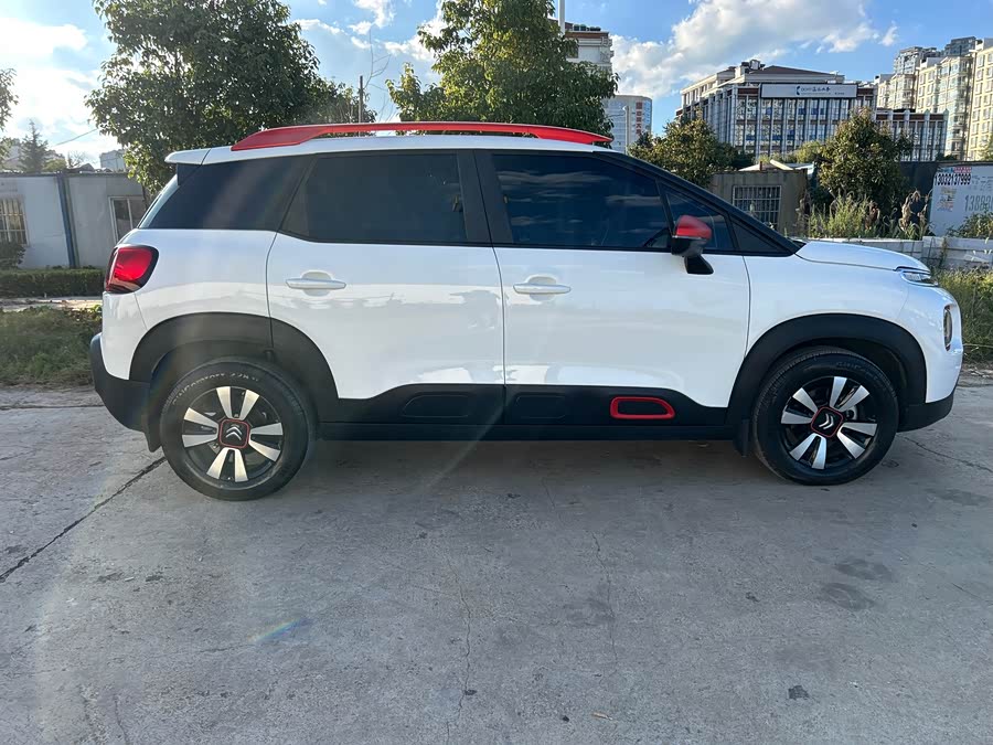 Citroen C4 AIRCROSS 2019 immagine di auto #12