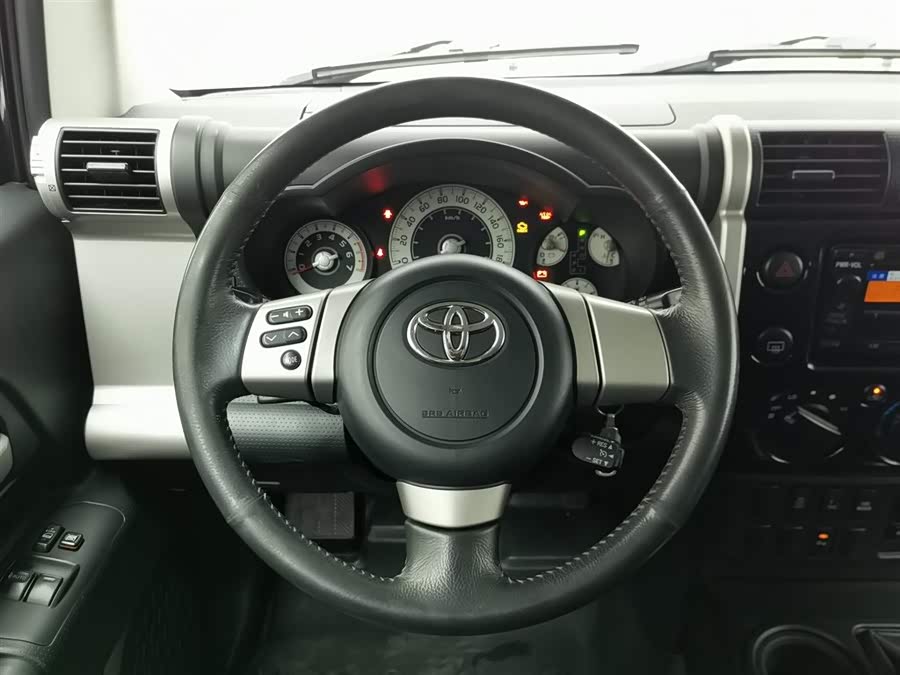 Toyota FJ Cruiser 2008 immagine di auto #12