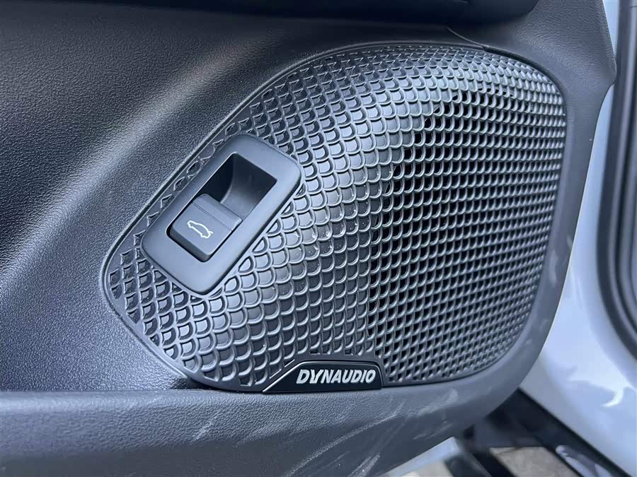 BYD Seal 2024 #12 BYD Seal 2024 car image #12