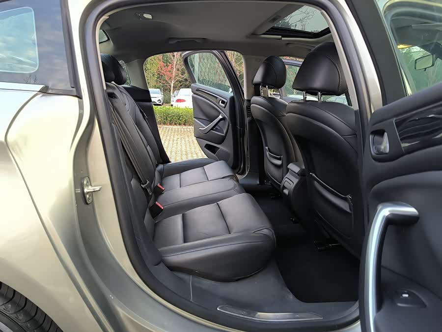 雪铁龙 雪铁龙C5 2013 汽车图片 #12