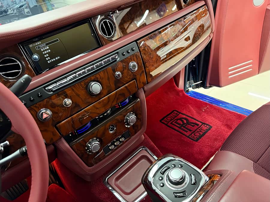 劳斯莱斯 幻影 2016 汽车图片 #12