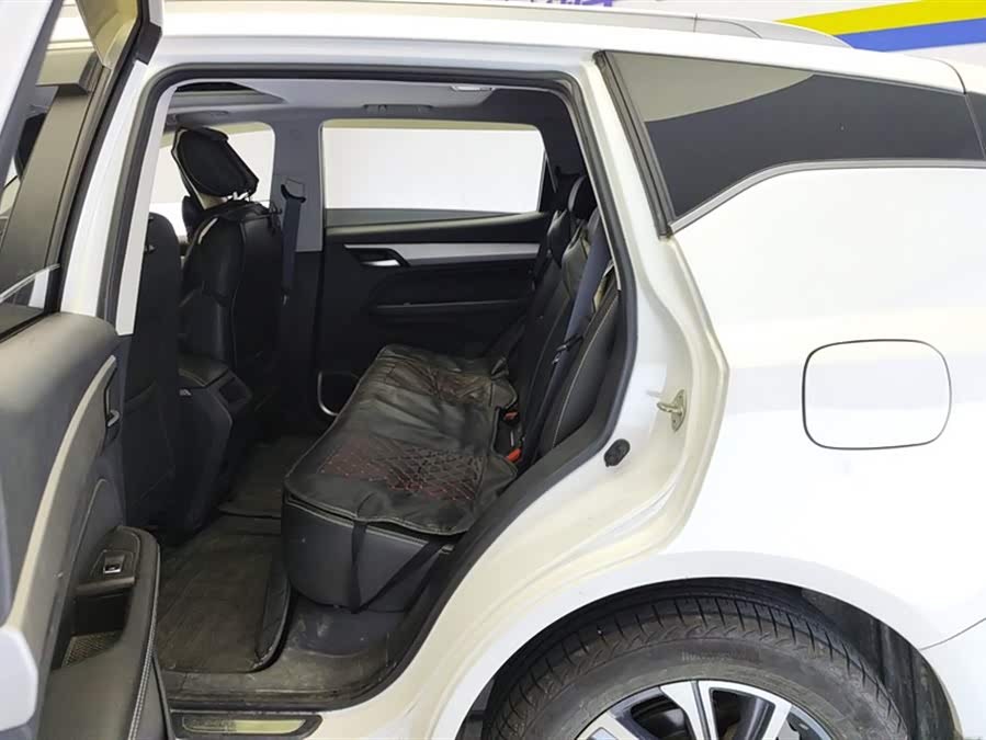 GEELY Vision X6 2019 car image #12