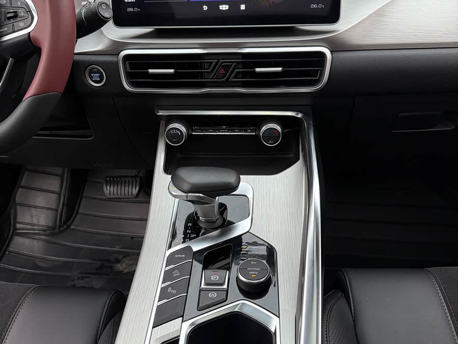 GEELY Coolray New Energy 2022 car image #12