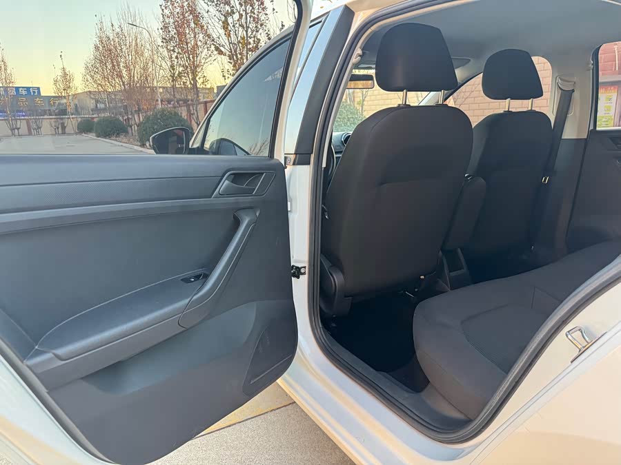 Jetta Jetta 2019 car image #12
