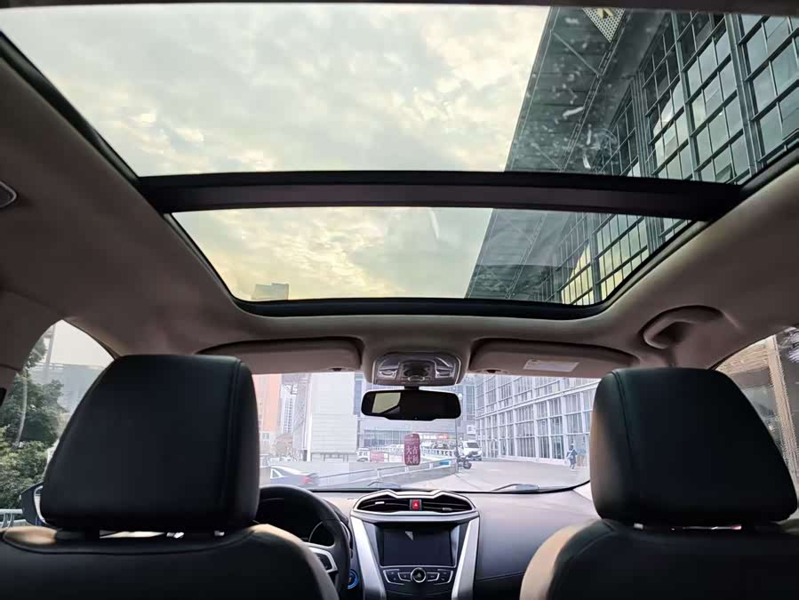 BYD Yuan New Energy 2018 car image #12