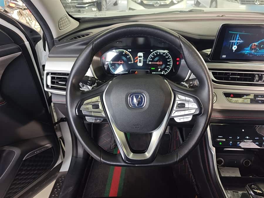 Changan CS75 2019 car image #12