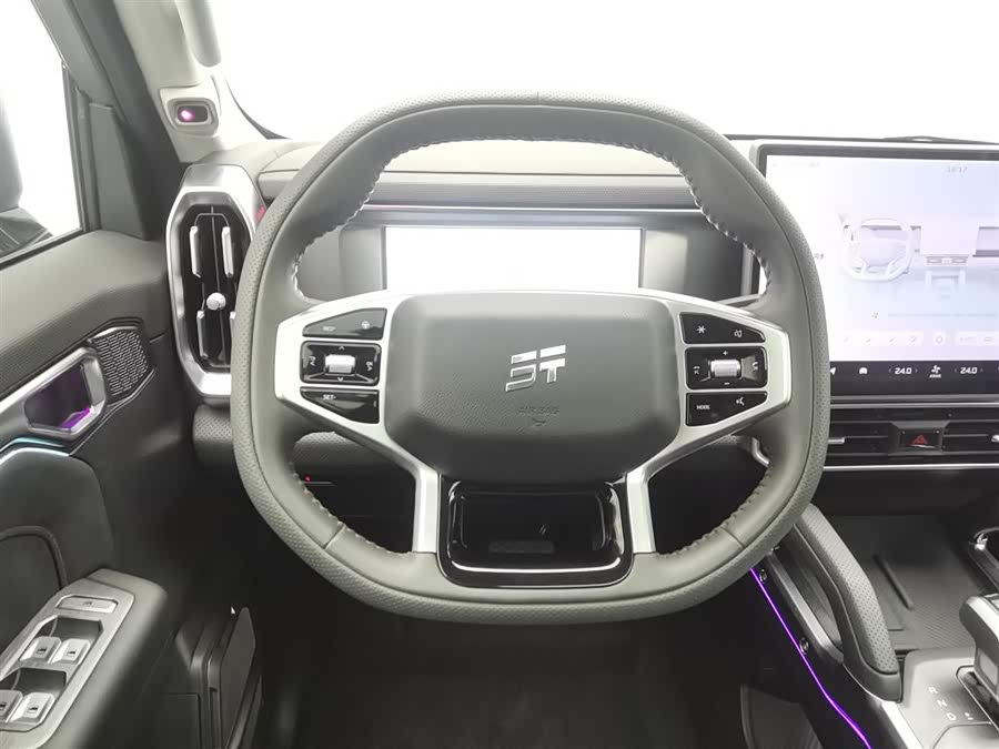 Jetour Traveller 2024 car image #12