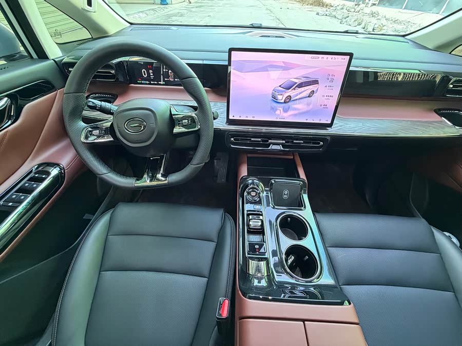 GAC Trumpchi E8 New Energy 2025 #12 GAC Trumpchi E8 New Energy 2025 car image #12