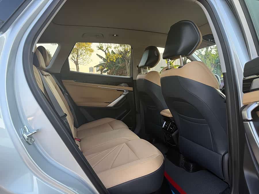 GEELY Boyue L 2023 #12 GEELY Boyue L 2023 car image #12
