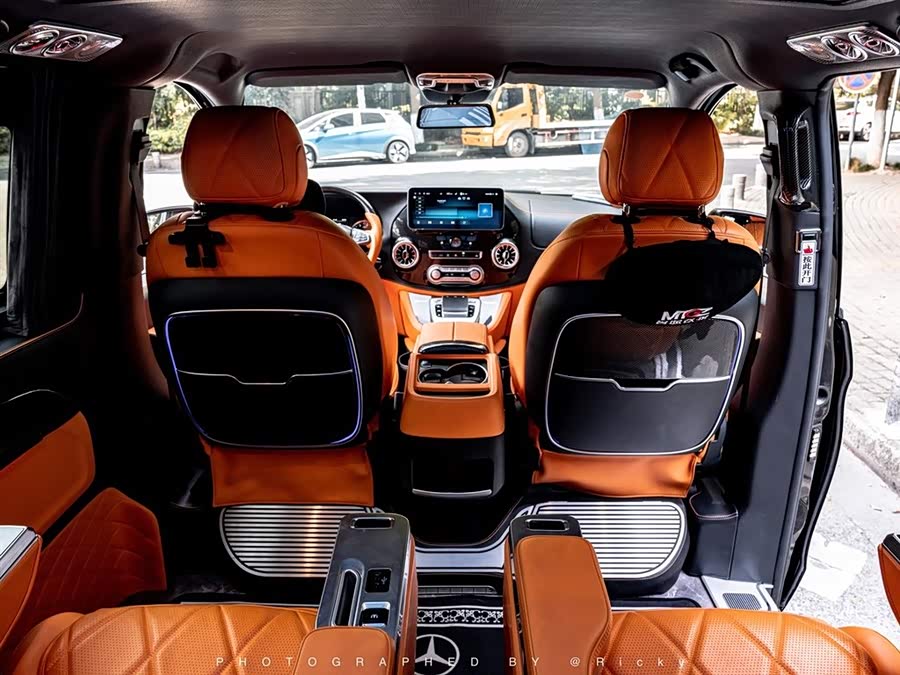 Mercedes-Benz Vito 2023 изображение автомобиля #12