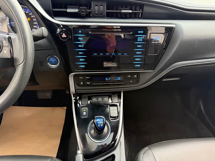 Toyota Corolla Hybird E+ 2020 immagine di auto #12