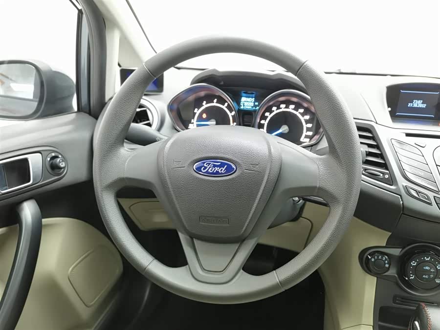 Ford Fiesta 2013 #12 Ford Fiesta 2013 car image #12