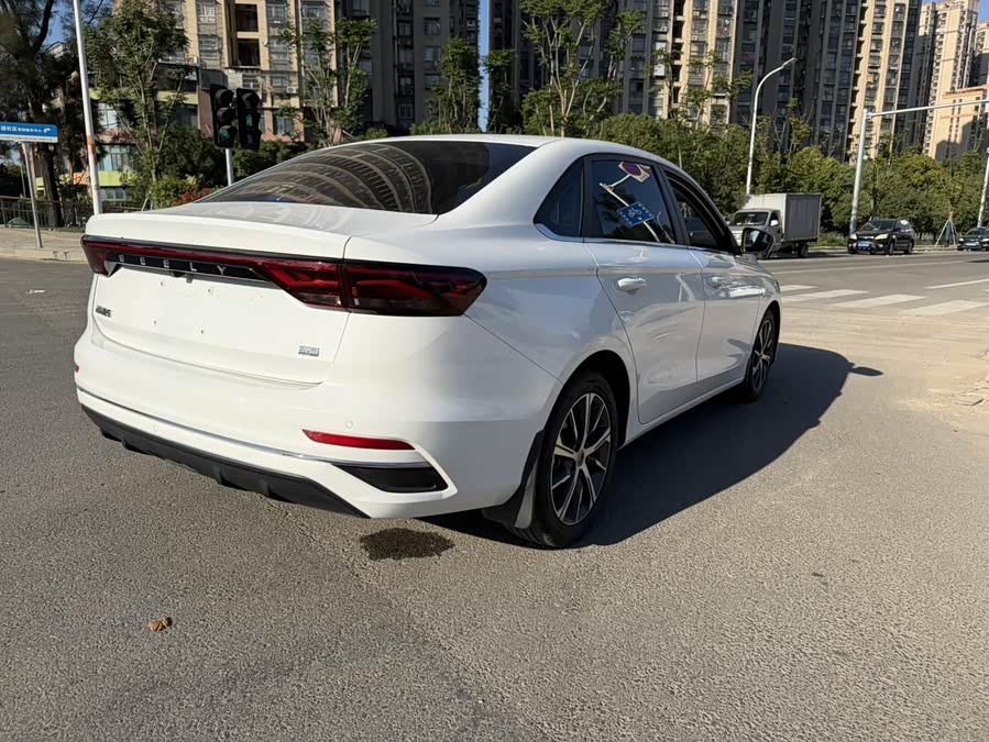GEELY Emgrand 2022 car image #12
