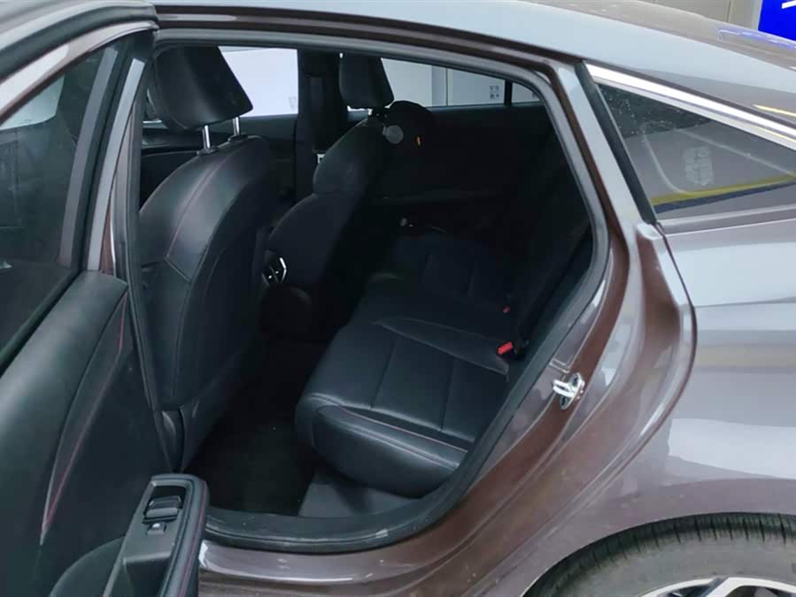 MG 5 2024 car image #12