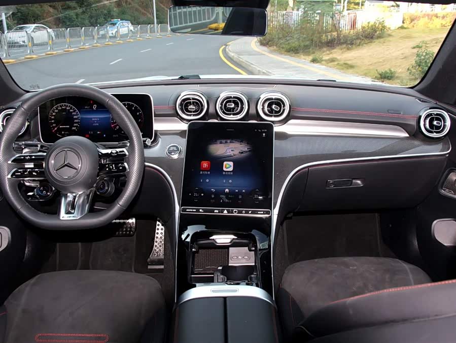 Mercedes-Benz CLE AMG 2025 immagine di auto #12