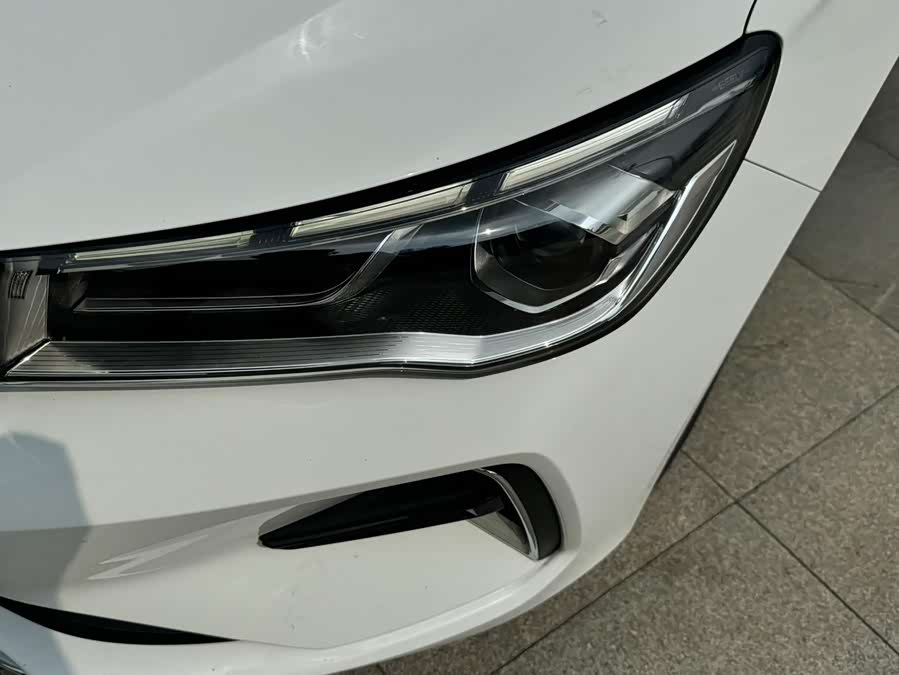 GEELY Emgrand 2023 car image #12