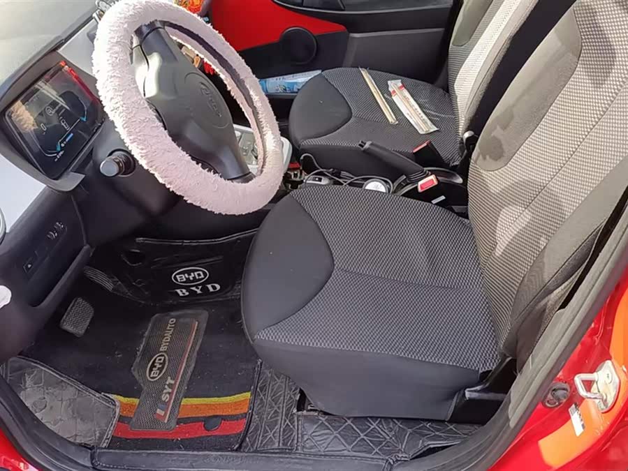 BYD e1 2019 #12 BYD e1 2019 car image #12