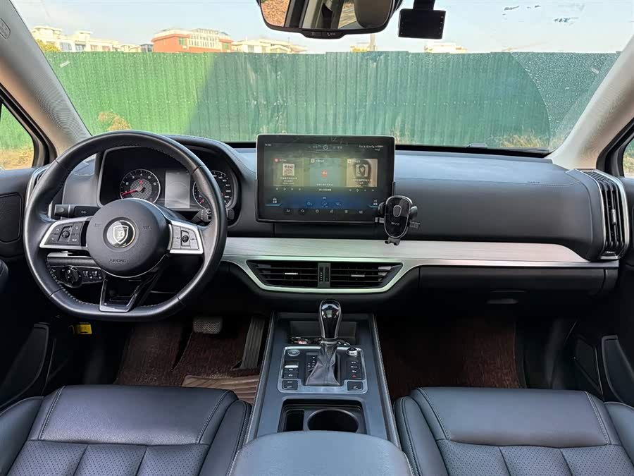 BYD Tang 2018 car image #12