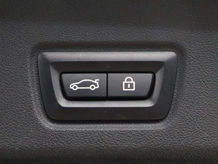 BMW 4 Series 2022 car image #12