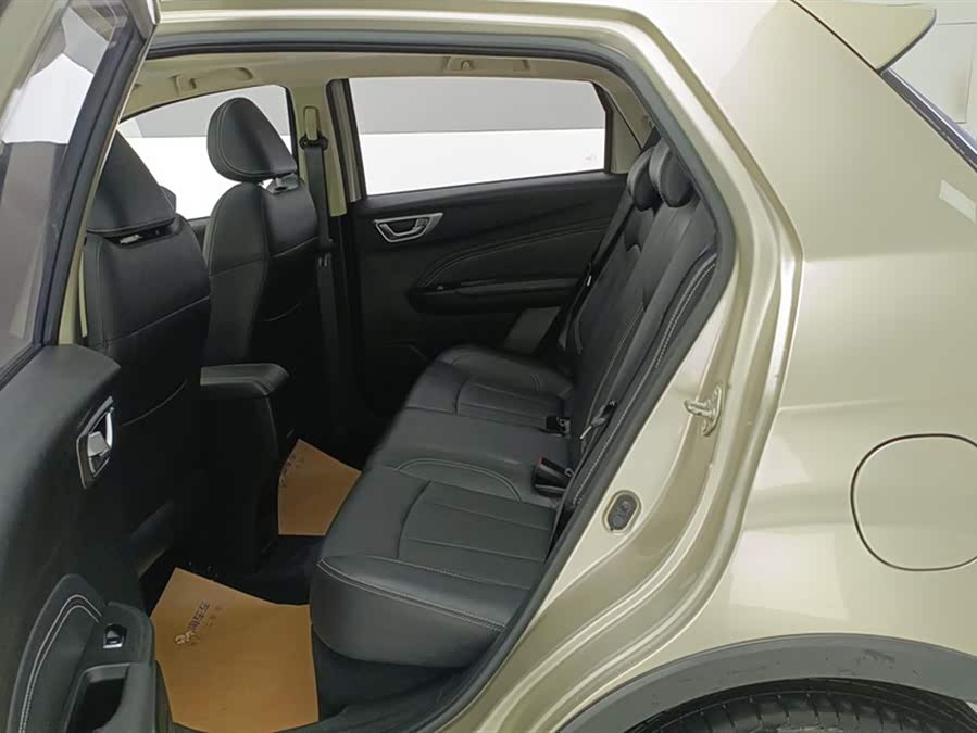 GEELY Vision X3 2021 car image #12