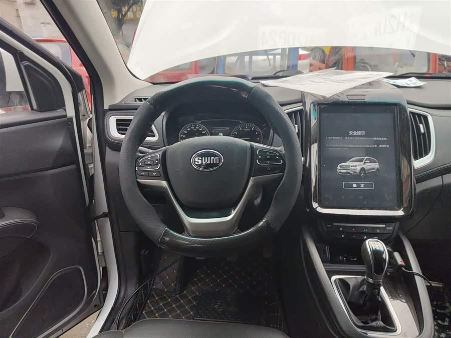 SWM X7 2017 #12 SWM X7 2017 immagine di auto #12