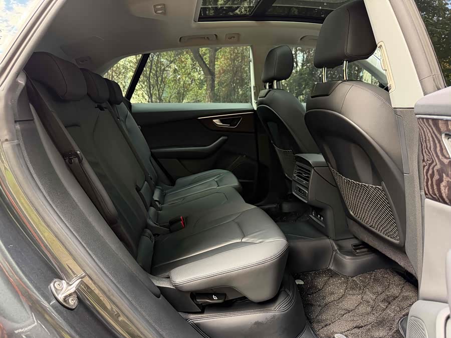 Avatr Q8 2020 car image #12