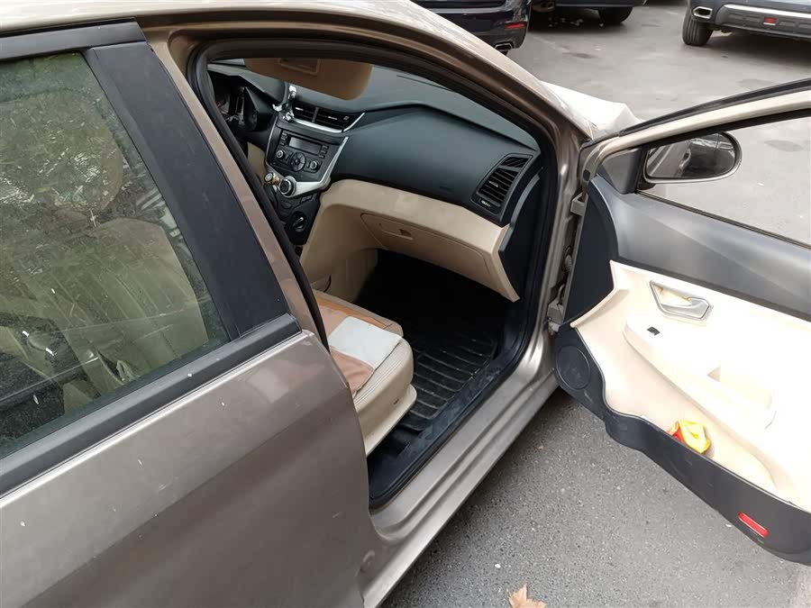 Chery Fulwin 2 2014 immagine di auto #12