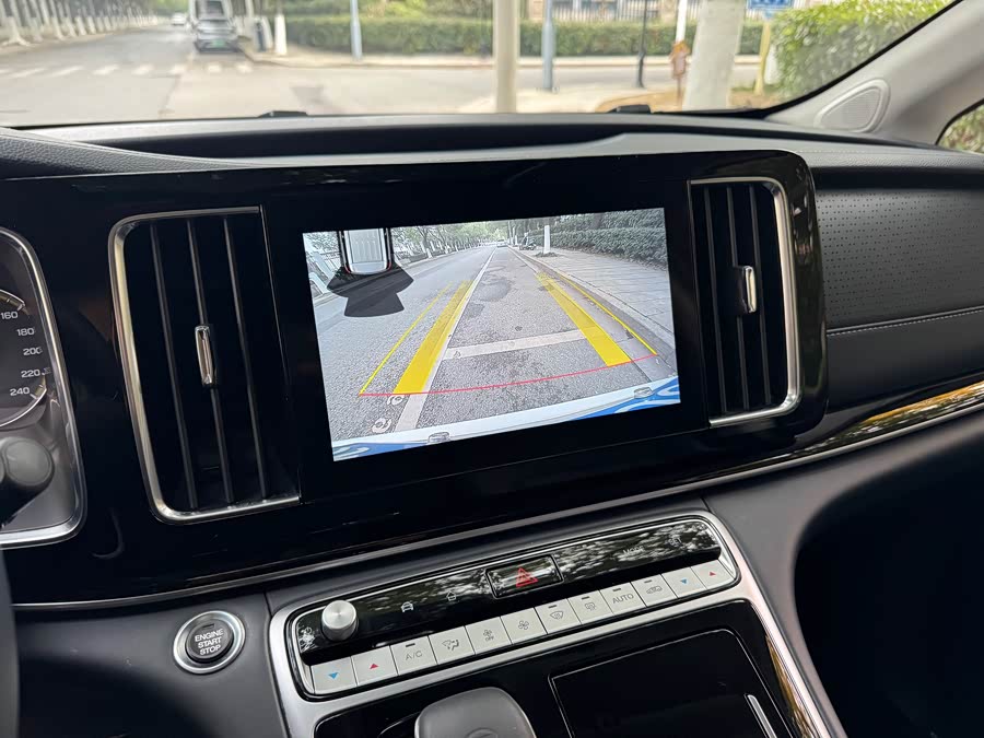 GAC Trumpchi M8 2024 car image #12