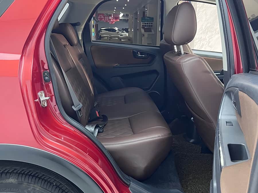 Suzuki SX4 2014 car image #12